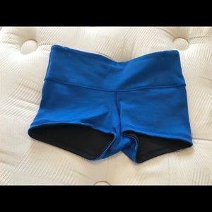 Lululemon boogie shorts *reversible size 4